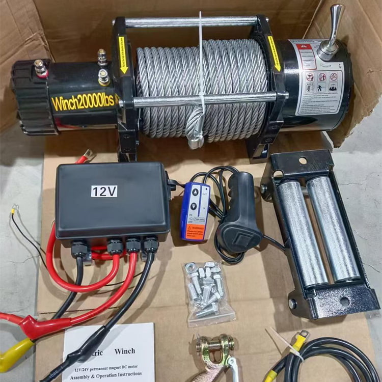 電動ウインチのロープガイドの機能は何ですか?